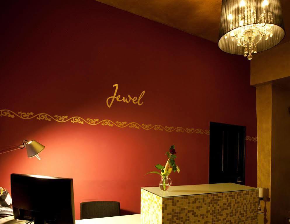 Design Hotel Jewel Praga Exterior foto